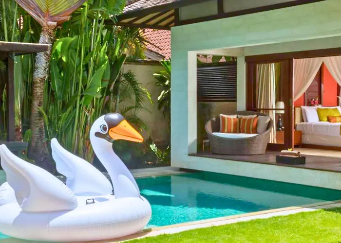 Villa Neada 4 Bedroom Grand Pool
